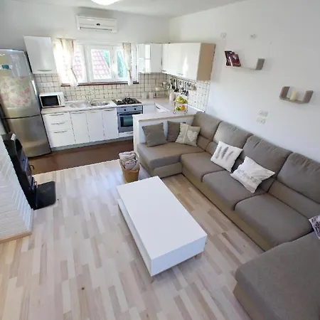 Francesca Apartamento Bibinje