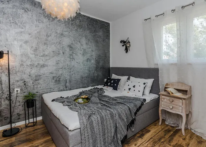 Francesca Apartamento Bibinje