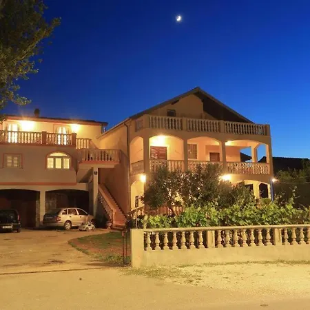 아파트 Francesca *