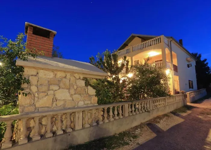 Francesca Apartmán Bibinje